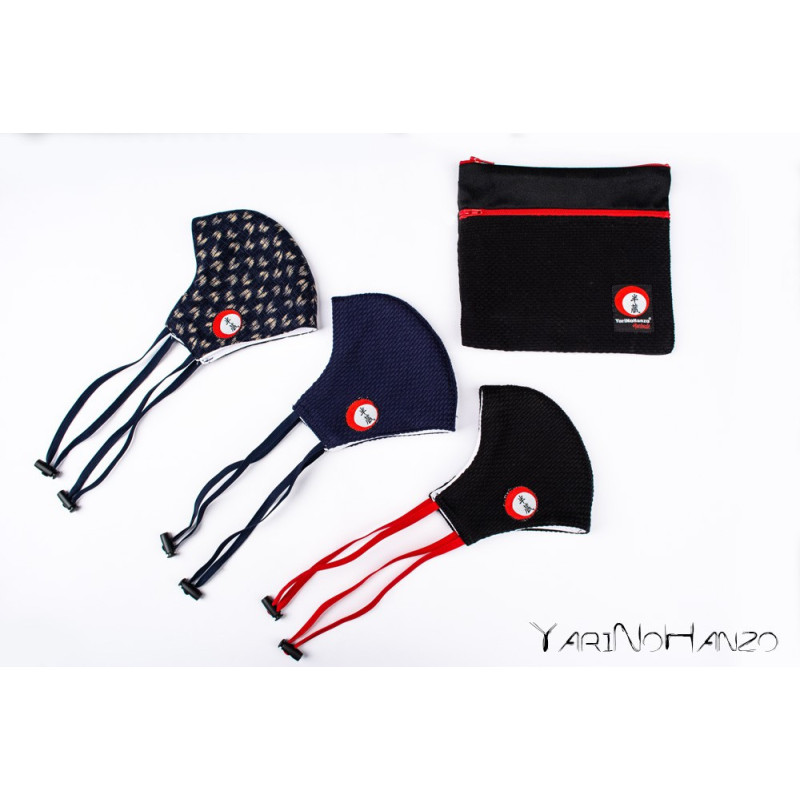 Set con tres mascarillas YariNoHanzo y bolsa de transporte
