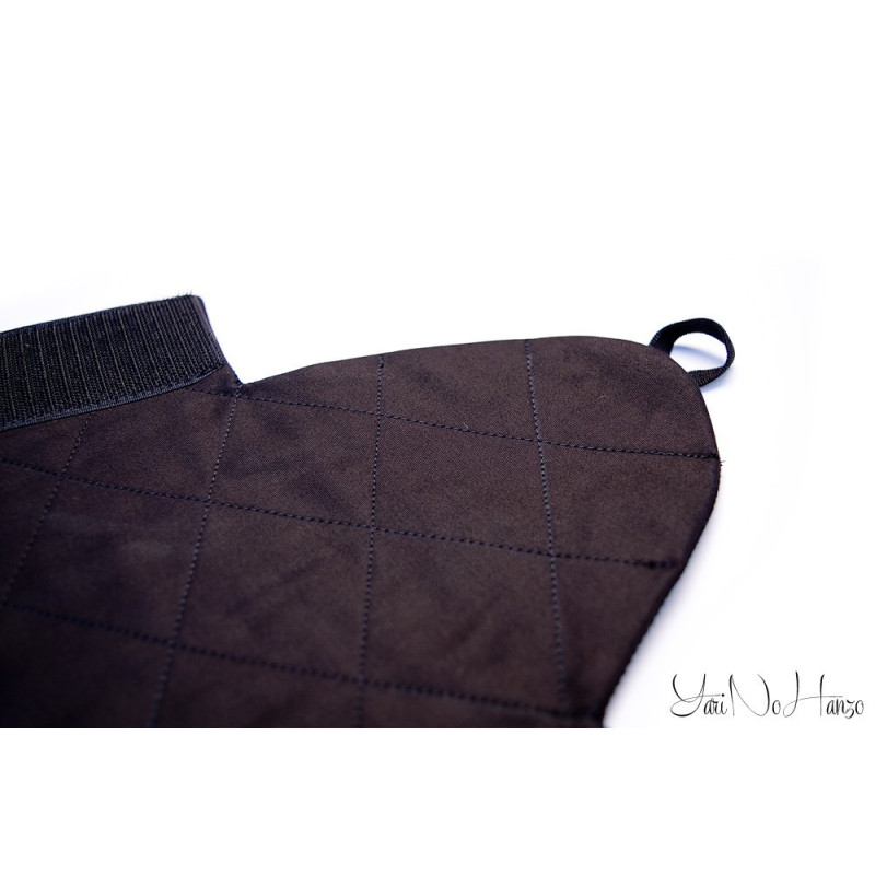 TEKOU CON PROTECCION PARA LAS MANOS