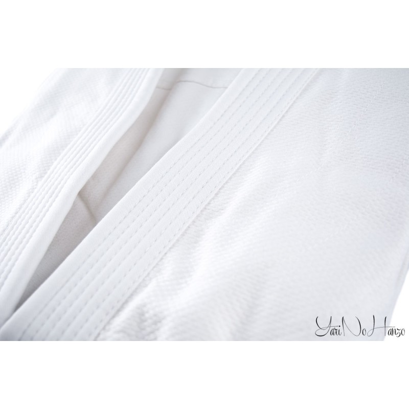 Set de Uniforme Aikido Yarinohanzo - Aikido Gi y Hakama Negra