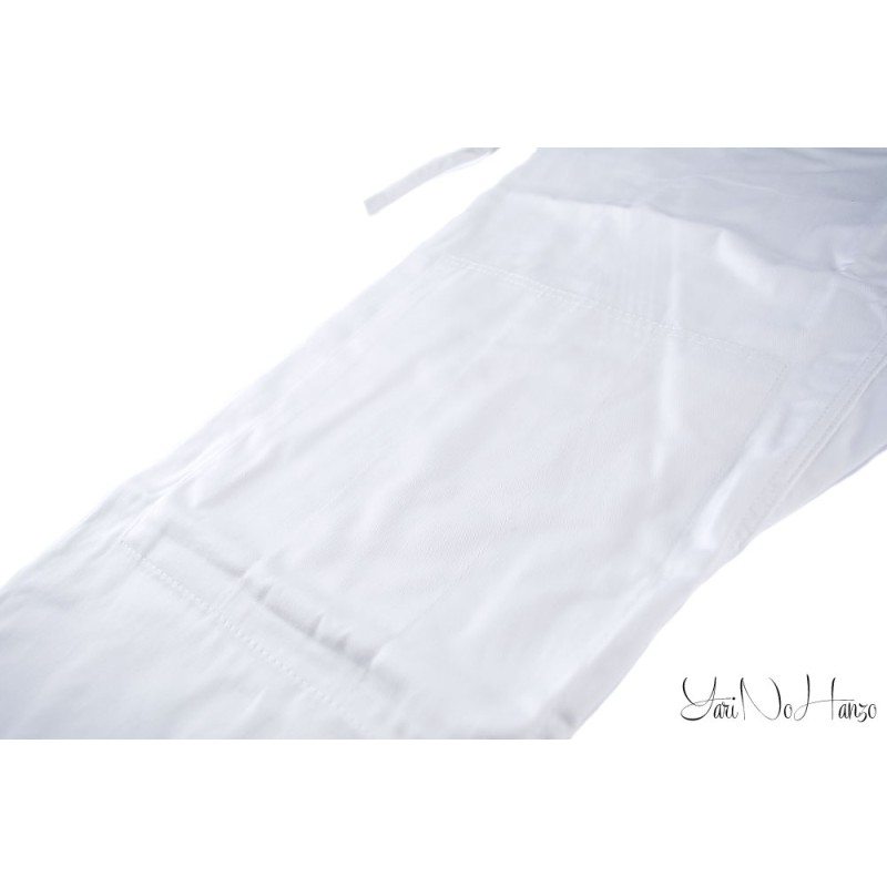 Set de Uniforme Aikido Yarinohanzo - Aikido Gi y Hakama Negra