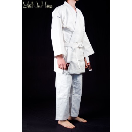 Set de Uniforme Aikido Yarinohanzo - Aikido Gi y Hakama Negra 2
