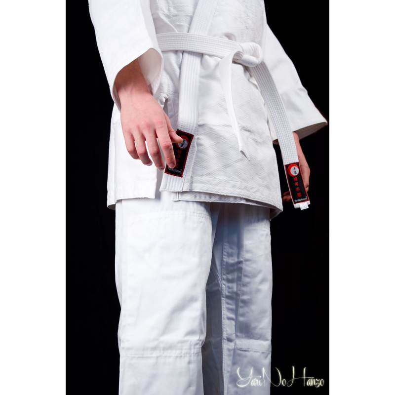 Set de Uniforme Aikido Yarinohanzo - Aikido Gi y Hakama Negra