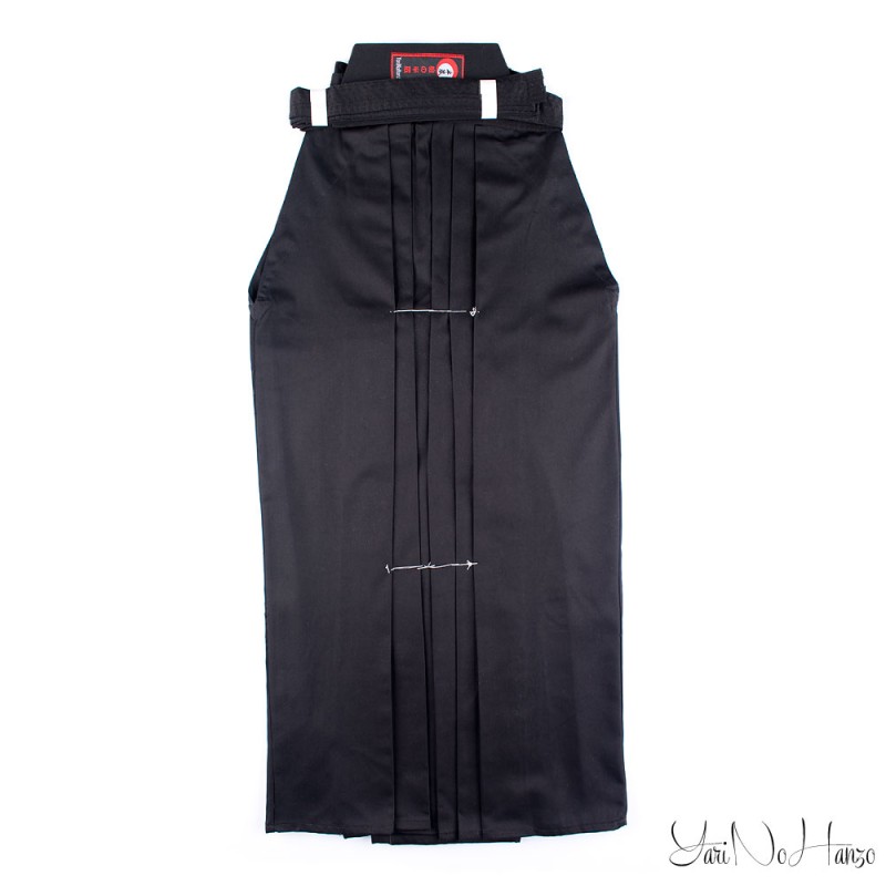 Set de Uniforme de Kendo Yarinohanzo – Kendo Gi Negro y Hakama