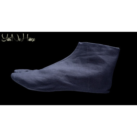 MADE IN JAPAN – Tabi Negro para el Interior